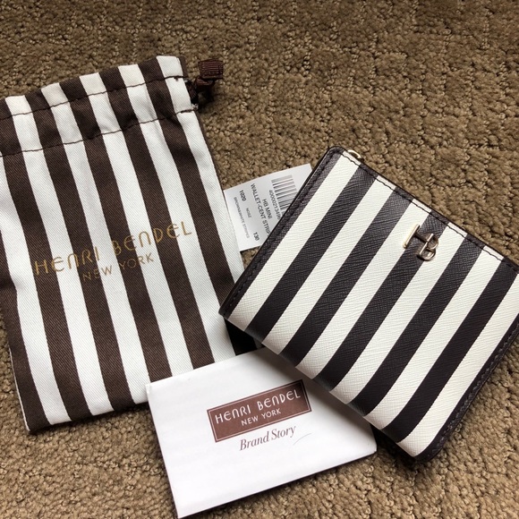 henri bendel Accessories - Henri Bendel brown & white striped mini wallet